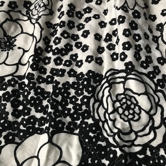 Vintage Quilted Floral Embroidered Maxi Skirt - Picture 3 of 5